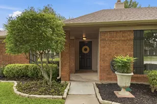 1518 Summerwind Ln, Lewisville, TX 75077 - Photo 4
