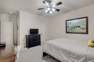 3001 Sunray Valley Ct, Arlington, TX 76012 - Photo 32