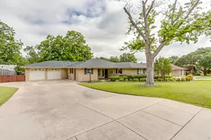 3720 Wilkie Way, Fort Worth, TX 76133 - Photo 30