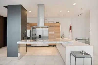 2408 Victory Park Lane #1439, Dallas, TX 75219 - Photo 2