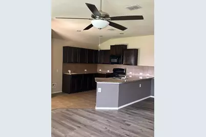 11507 N Peak, San Antonio, TX 78245 - Photo 10