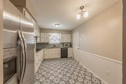 733 Bluebonnet Drive, Hurst, TX 76053 - Photo 10
