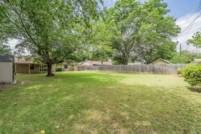 733 Bluebonnet Drive, Hurst, TX 76053 - Photo 38