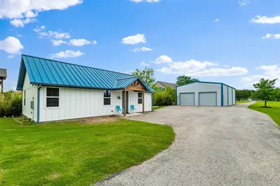 6625 Sandy Beach Road, Azle, TX 76020 - Photo 32