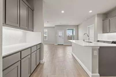 225 Roundstone Road, Fort Worth, TX 76052 - Photo 2