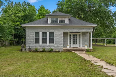 402 N Bordon Street, Lorena, TX 76655 - Photo 2