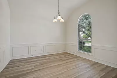 308 Sycamore Drive, Murphy, TX 75094 - Photo 4