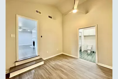 515 Bondstone Drive, Dallas, TX 75218 - Photo 10