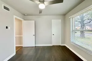 515 Bondstone Dr, Dallas, TX 75218 - Photo 16