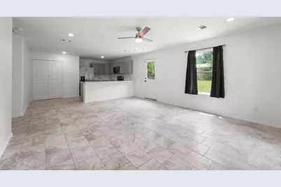 136 Erie Street, Mabank, TX 75156 - Photo 4