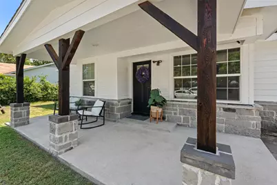 121 Austin Street, McGregor, TX 76657 - Photo 2