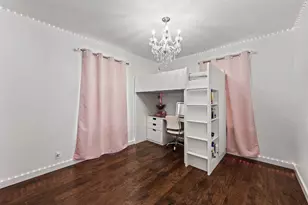 121 Austin St, McGregor, TX 76657 - Photo 10