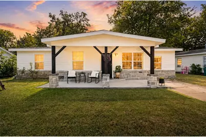 121 Austin Street, McGregor, TX 76657 - Photo 1