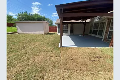 9421 Vista, Irving, TX 75063 - Photo 38