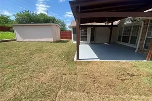 9421 Vista, Irving, TX 75063 - Photo 38