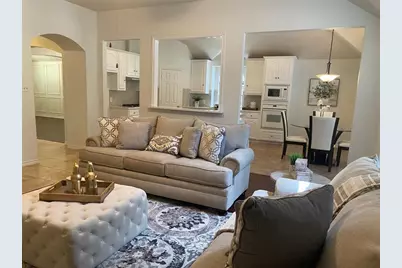 9421 Vista, Irving, TX 75063 - Photo 6