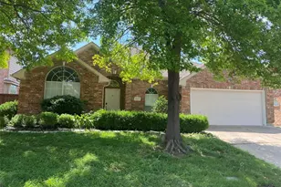 9421 Vista, Irving, TX 75063 - Photo 2