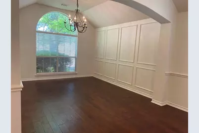 9421 Vista, Irving, TX 75063 - Photo 32
