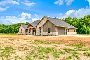 250 Private Road 45855, Blossom, TX 75416 - Photo 4