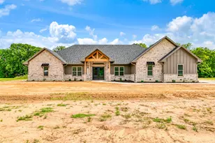 250 Private Road 45855, Blossom, TX 75416 - Photo 1