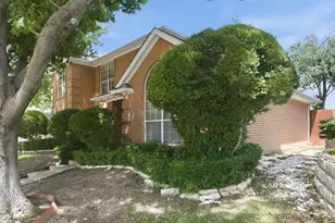 8461 Golf Club Cir, Fort Worth, TX 76179 - Photo 2
