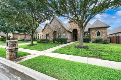 8009 Canyon Oak Drive, North Richland Hills, TX 76182 - Photo 2