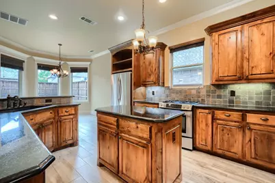 8009 Canyon Oak Drive, North Richland Hills, TX 76182 - Photo 18