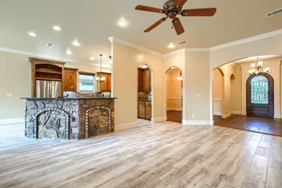 8009 Canyon Oak Drive, North Richland Hills, TX 76182 - Photo 14