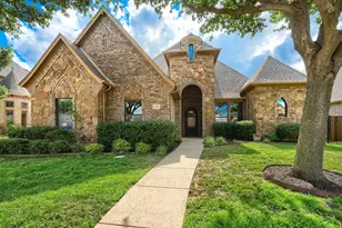8009 Canyon Oak Dr, North Richland Hills, TX 76182 - Photo 1