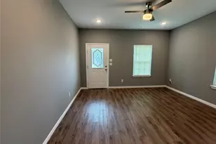 1516 E Maddox Ave, Fort Worth, TX 76104 - Photo 2