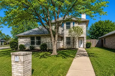 2811 Ravens Court, Arlington, TX 76001 - Photo 1