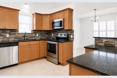 2811 Ravens Court, Arlington, TX 76001 - Photo 8