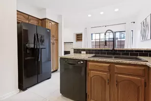 5100 Verde Valley Ln, Dallas, TX 75254 - Photo 16