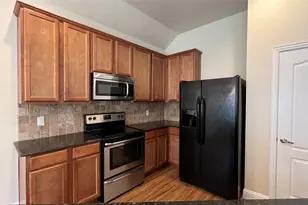 517 Highpark Ct, Lake Dallas, TX 75065 - Photo 14