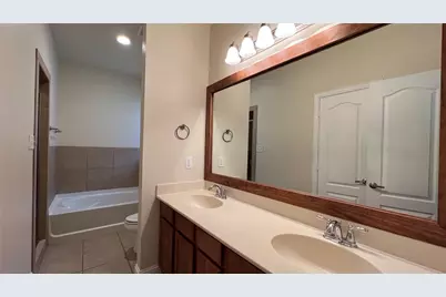 517 Highpark Court, Lake Dallas, TX 75065 - Photo 20