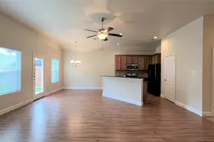 517 Highpark Ct, Lake Dallas, TX 75065 - Photo 10
