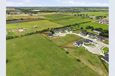 593 Highview Court, Godley, TX 76044 - Photo 12