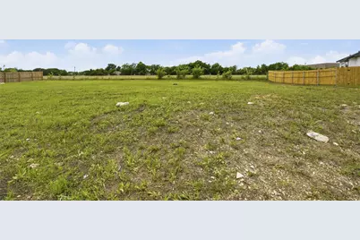 593 Highview Court, Godley, TX 76044 - Photo 4