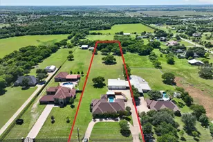 1408 W Cleburne Rd, Crowley, TX 76036 - Photo 2