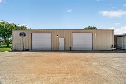 1408 W Cleburne Road, Crowley, TX 76036 - Photo 34
