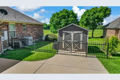 2033 Mason Pond Drive, Weatherford, TX 76085 - Photo 38