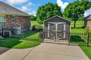2033 Mason Pond Dr, Weatherford, TX 76085 - Photo 38