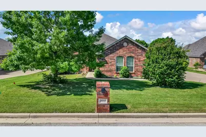 2033 Mason Pond Drive, Weatherford, TX 76085 - Photo 2