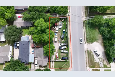 2100 Columbus Avenue, Fort Worth, TX 76164 - Photo 2