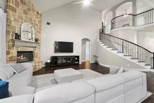 2019 Churchill Downs Ln, Trophy Club, TX 76262 - Photo 10