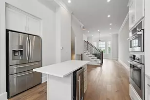 4627 Warwood Ln, Dallas, TX 75219 - Photo 8
