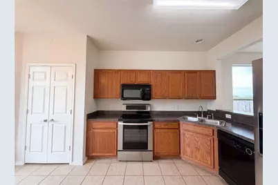 10001 Blue Bell Drive, Fort Worth, TX 76108 - Photo 8