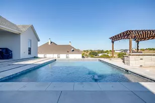 1005 Kingsley Ct, Weatherford, TX 76087 - Photo 4