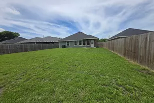 1334 Wyatt St, Waxahachie, TX 75165 - Photo 28