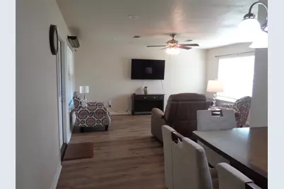 300 Church Street, Collinsville, TX 76233 - Photo 2